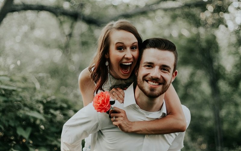 Read more about the article 17 Perfect 5 Years Anniversary Gifts That’ll Wow Your Partner