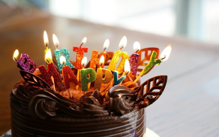 15 Unique Birthday Gifts For Her (That She Actually Wants)